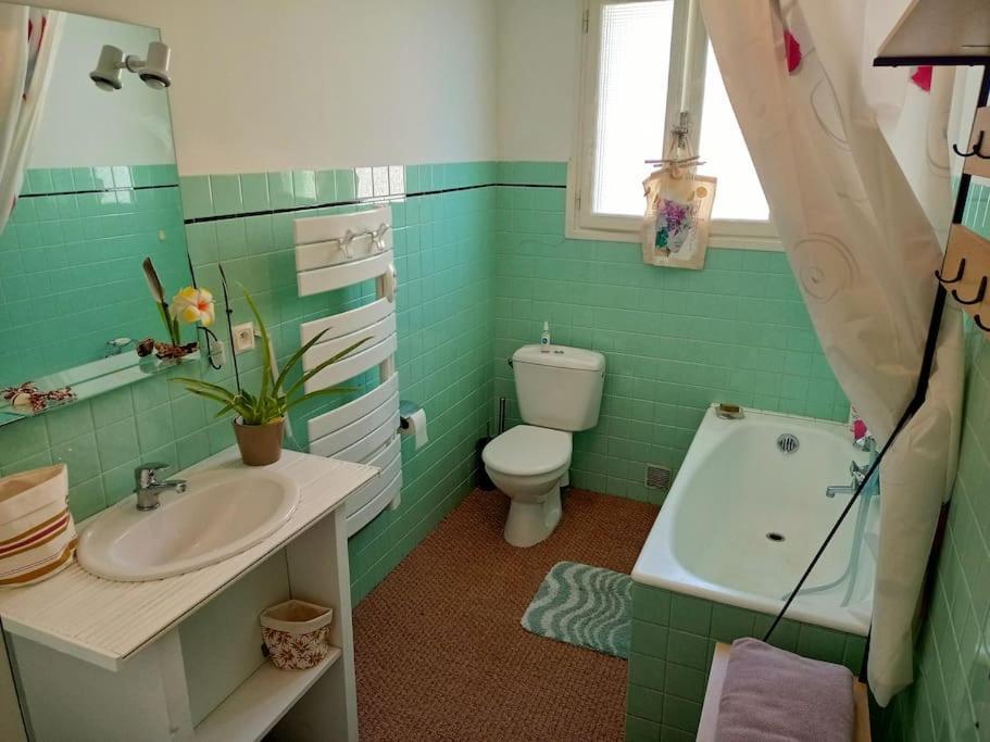 Holiday home Maison 4 Pers Avec Jardin Au Pied Des Montagnes
